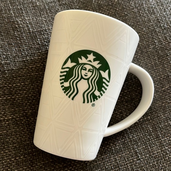 Starbucks 12 oz. Coffee Mug Cup Textured Design Green Mermaid Logo Seattle Wa. - Picture 1 of 4